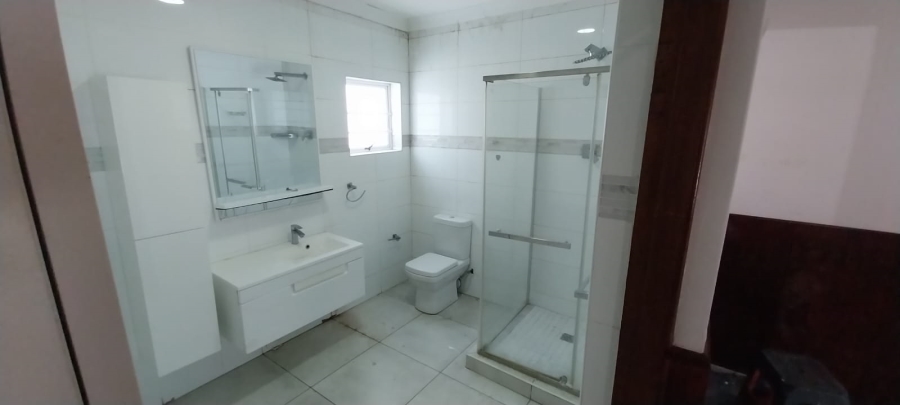 4 Bedroom Property for Sale in Beacon Bay Eastern Cape